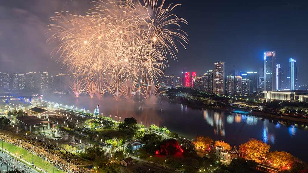 2025元旦、春节优秀电视节目片单发布 - 游走吧旅游科普资讯网