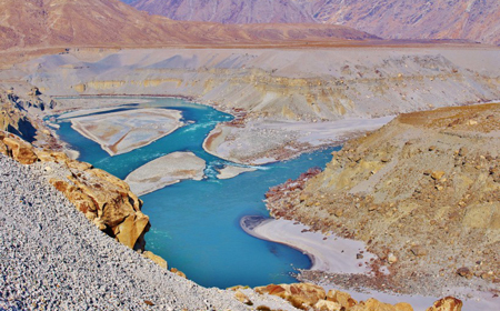 内蒙古 “喀喇昆仑” 地貌区：荒野玩家的快乐老家.. - 游走吧旅游科普资讯网