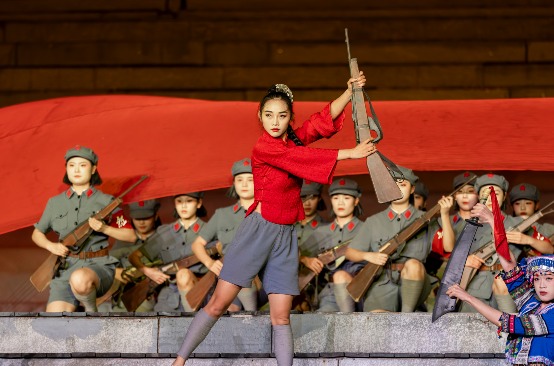 槟榔河边 倾听娘子军的故事(图1) 槟榔河边 倾听娘子军的故事(图1)