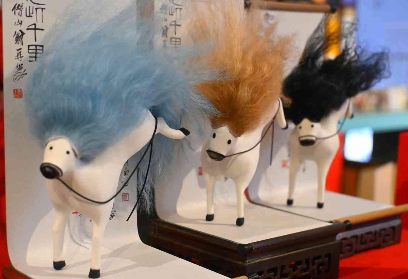 “潦草小马”凭“疯感”戳中年轻人 - 游走吧旅游科普资讯网