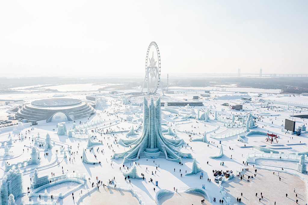 元旦假期短途游、微度假走红 冰雪游搅热跨年市场(图1) 元旦假期短途游、微度假走红 冰雪游搅热跨年市场(图1)