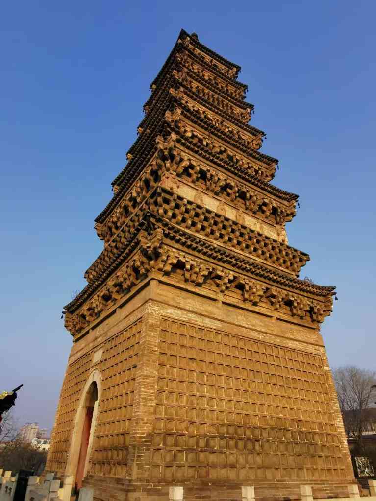 小城里的宋塔(图1) 小城里的宋塔(图1)