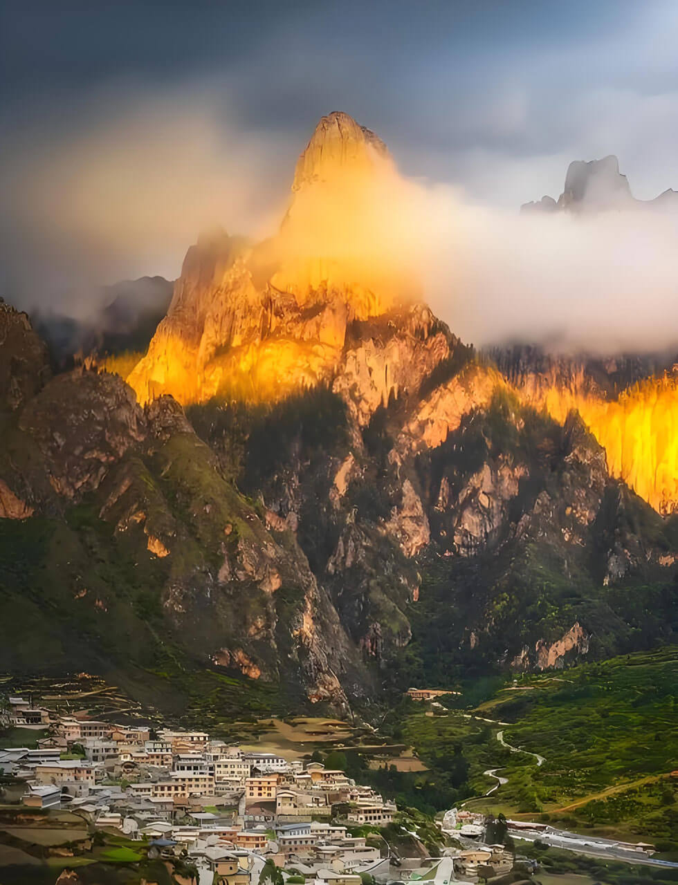 甘肃甘南扎尕那石城：藏在云雾里的藏族村落，摄影机位全公开.. - 游走吧旅游科普资讯网