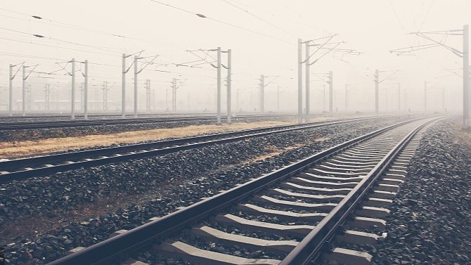 文化和旅游部：推动银发旅游列车与景区合作 为老年旅客铺就安心旅途 - 游走吧旅游科普资讯网