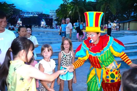 主办方供图 三亚市文化惠民演出系列活动落幕(图2)