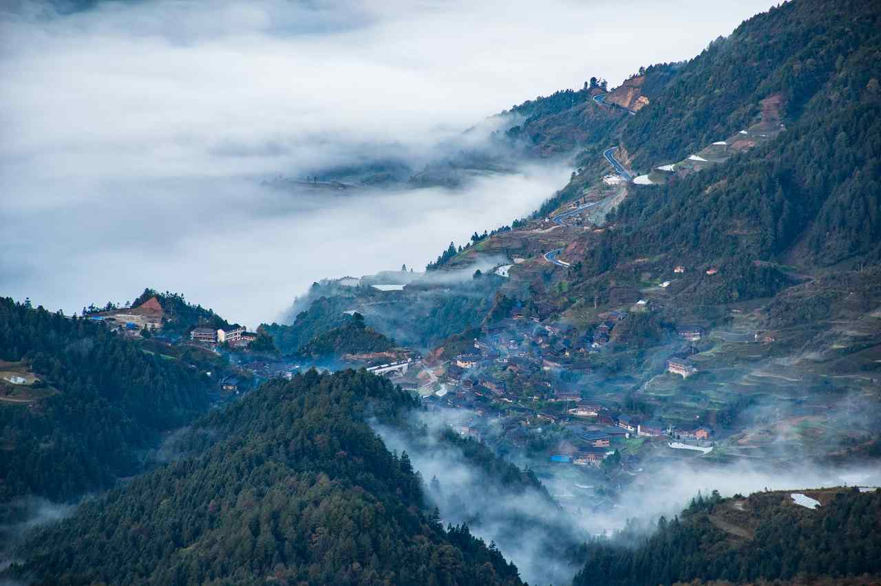 苗岭桂冠上的宝石 - 游走吧旅游科普资讯网