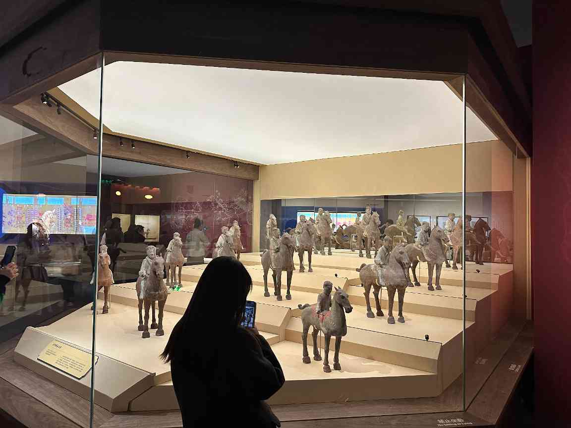 新春到国家博物馆“跃马扬鞭”(图1)