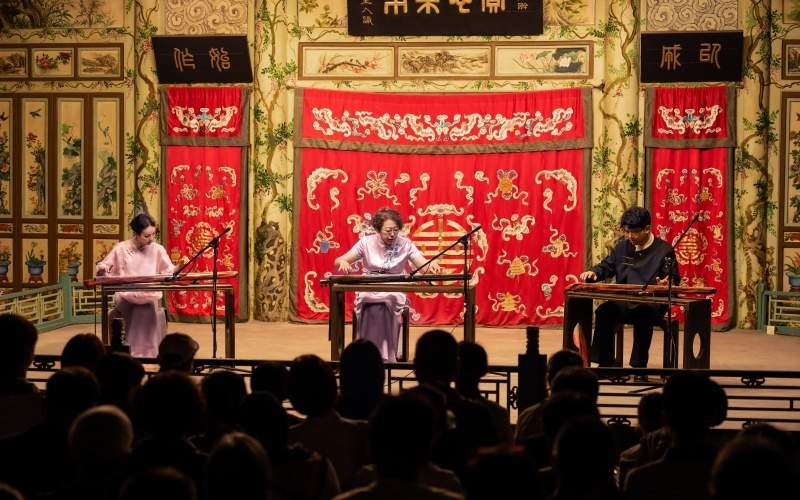 第十八届“良辰美景・恭王府非遗演出季”举办(图1) 第十八届“良辰美景・恭王府非遗演出季”举办(图1)