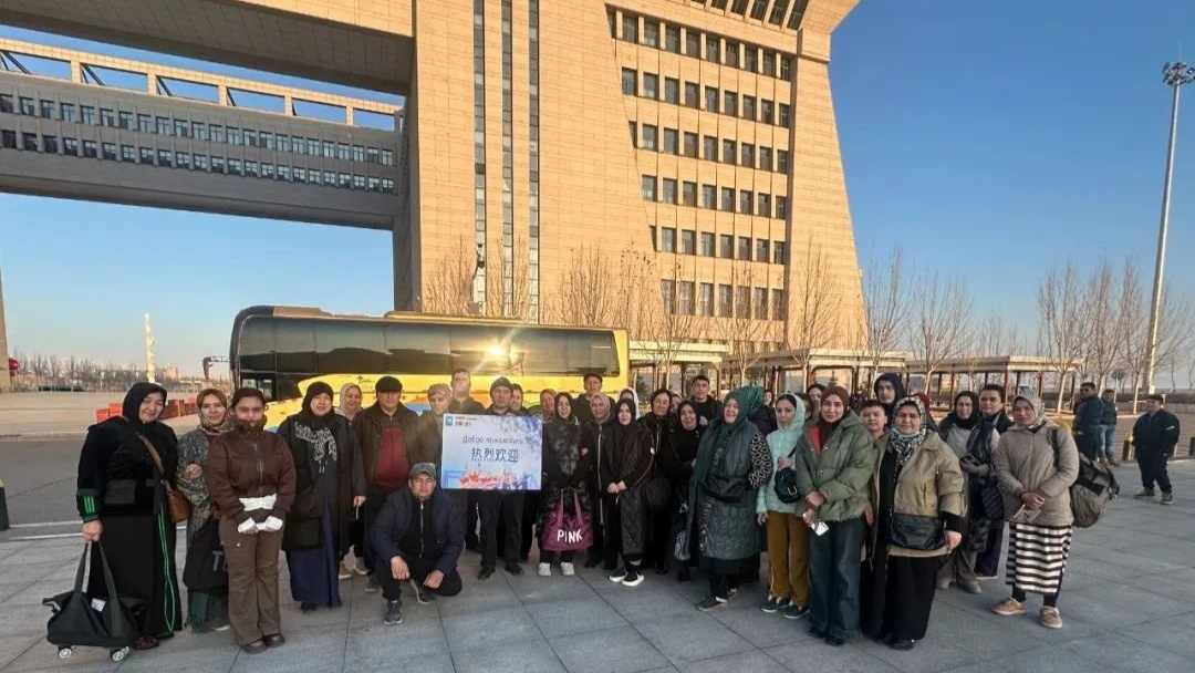 跨境游持续升温 “China Travel”吸引中亚游客 - 游走吧旅游科普资讯网