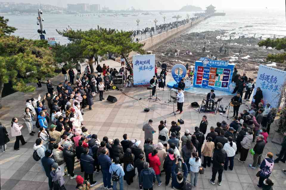 青岛开展艺术家小分队进景区快闪活动 - 游走吧旅游科普资讯网