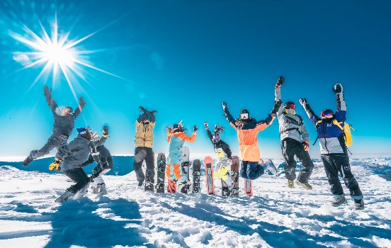 北疆南疆共绘“热雪”新版图 - 游走吧旅游科普资讯网