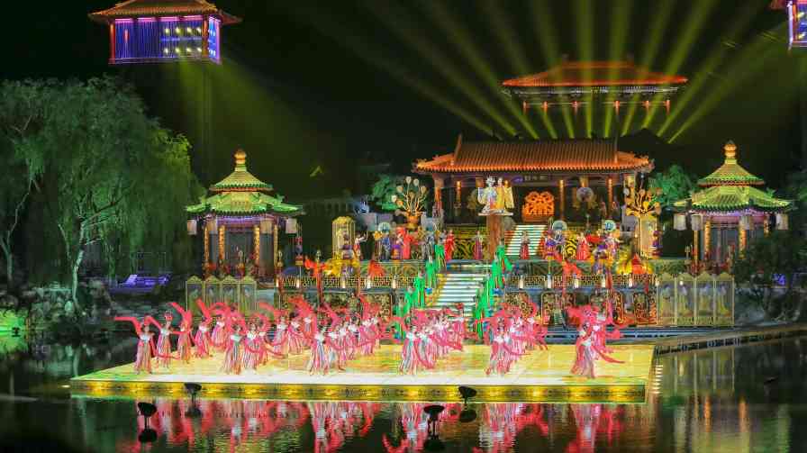 2025年全国大中型旅游演艺票房收入174.42亿元 同比增长6.43% - 游走吧旅游科普资讯网