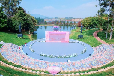 “情定云南·爱上红河”旅行婚礼首选目的地活动举行(图1)