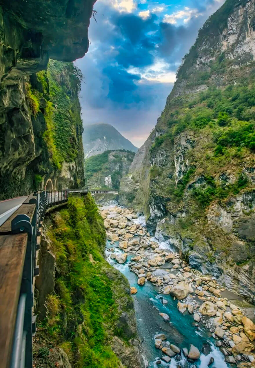 11月份台湾适合旅游的地方都有哪些?都有哪些好玩的旅游景点和美..(图2) 11月份台湾适合旅游的地方都有哪些?都有哪些好玩的旅游景点和美..(图2)