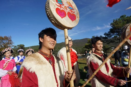 “情定云南·舍不得的丽江”旅行婚礼主题活动举办(图3) “情定云南·舍不得的丽江”旅行婚礼主题活动举办(图3)